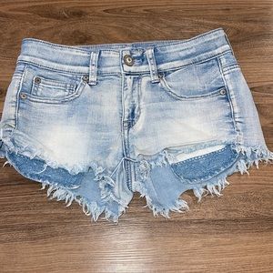 Women’s American eagle super stretch jean shorts